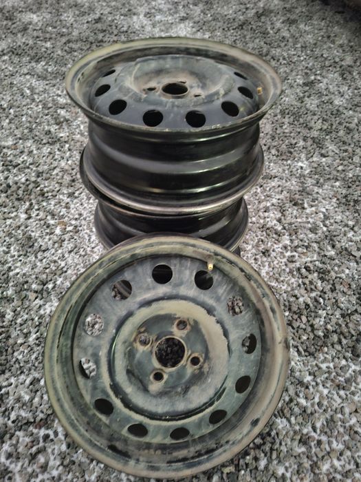 Продам стальные диски R15 (4 шт.)