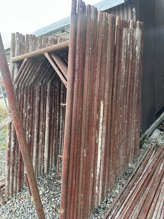 Schela metalica de vanzare