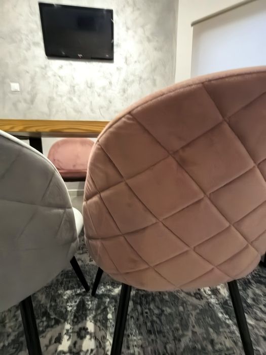 Set masă dining/living/ bucătărie + 8 scaune tapițate