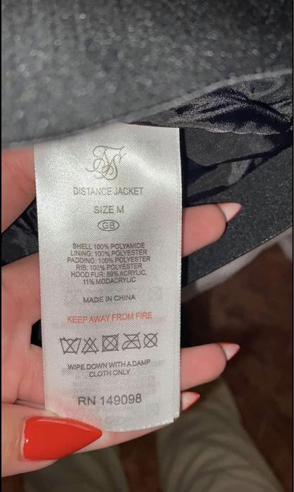 Sik Silk Winter Jacket Burgundy Distance