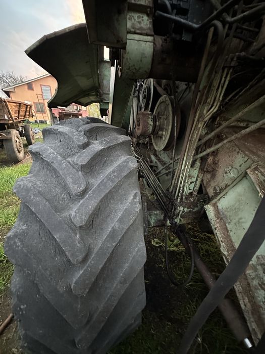 Cauciucuri Combina Sema 23/1./R26 + jante în stare ft bună + spate