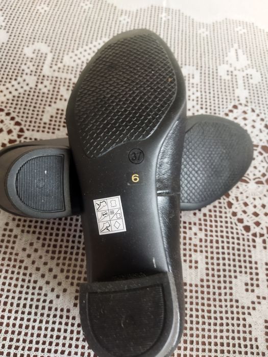 Продам туфли 37 размер