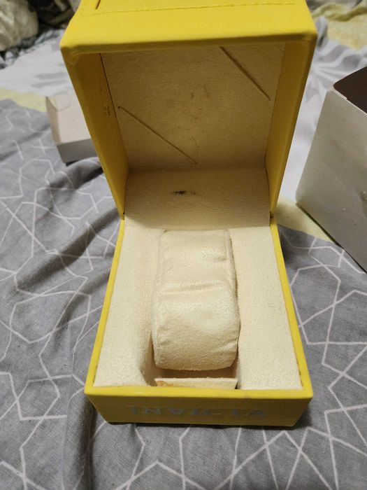 Продавам часовник Invicta SubAqua Noma IV