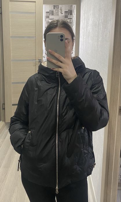 Продам женскую куртку