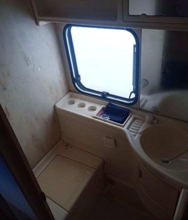 Vând rulotă munsterland