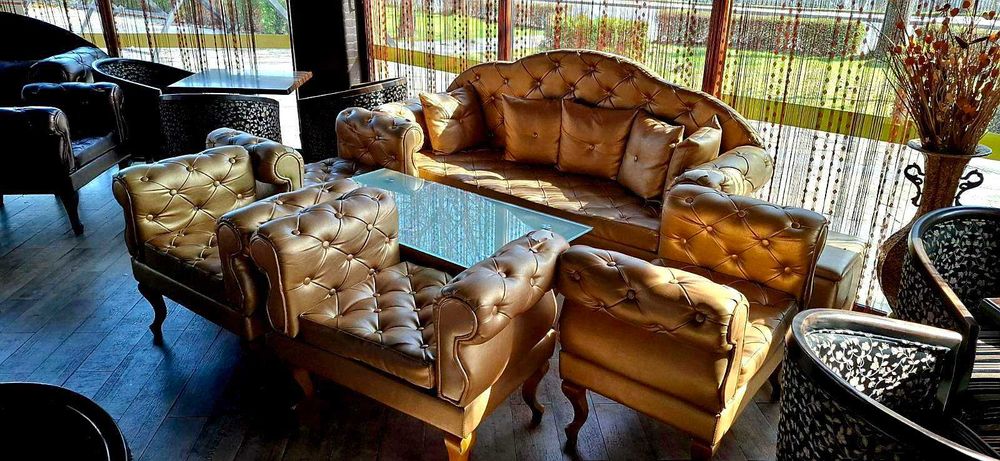 Комплекти маси и столове