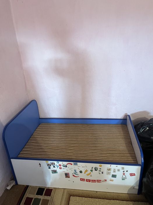 Заттар Есік балдар керуети