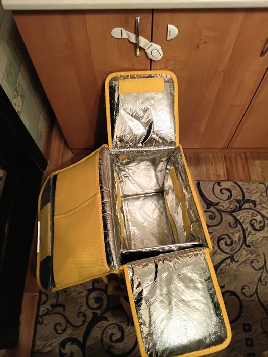 Продам термосумку Яндекс