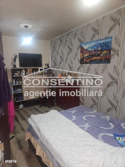 Garsoniera , bloc de apartam, Centru , 44 mp