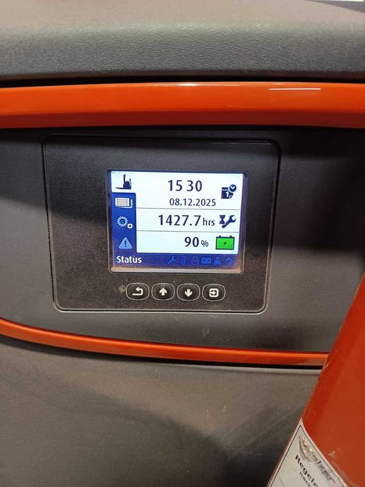 Електрическа палетна количка-стакер LINDE L16