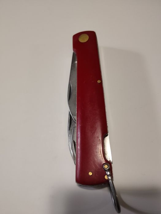 Briceag  GHERLACH 83/88  preț 100 lei