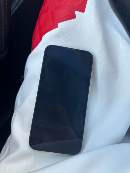 Продам айфон 14 в хорошем состоянии