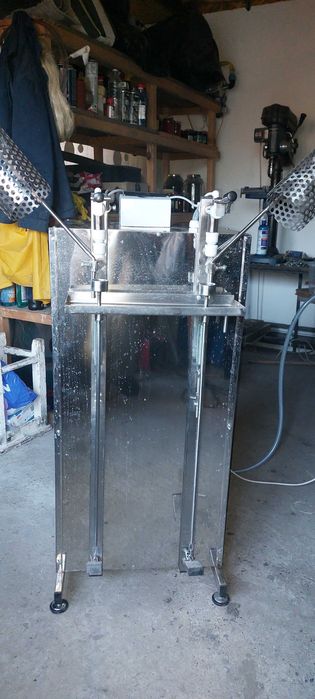 Masina de sifon si linii de imbuteliat