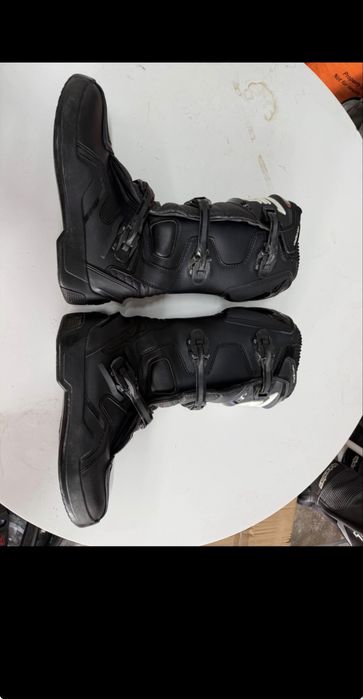 Кросови Ботуши Fly Maverick - 45.5