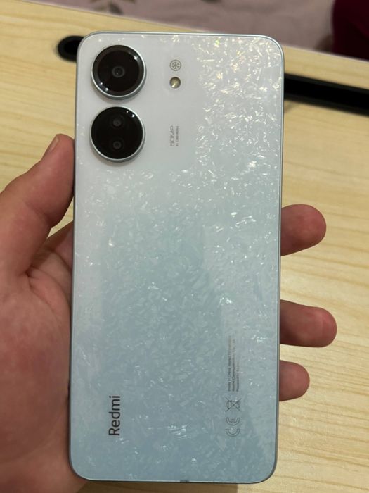 Redmi 13c ideal  holatda