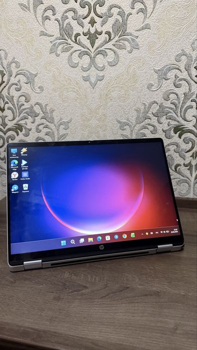 HP OmniBook 5 Flip Laptop 14