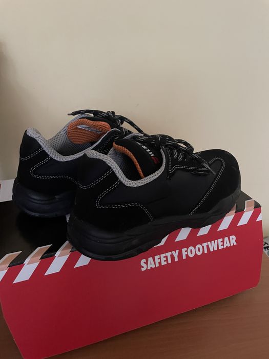 Работни обувки Wurth, с метално бомбе, размер 37