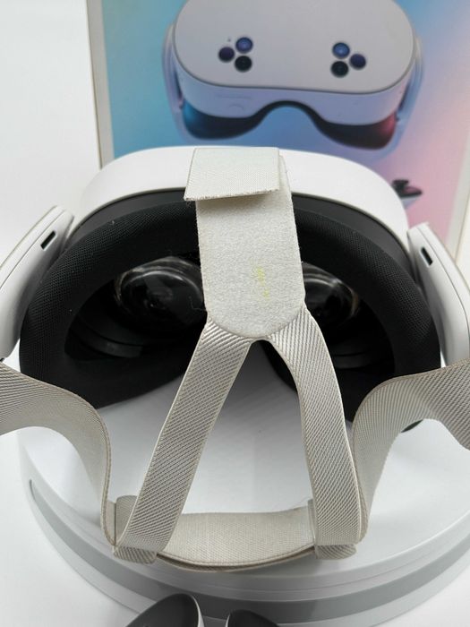 Ochelari VR Oculus Meta Quest 3S 128 GB Garantie 24 luni CashBox