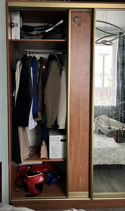 Шкаф купе продаю