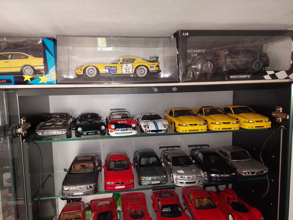 Колекционерски модели 1:18.Diecast