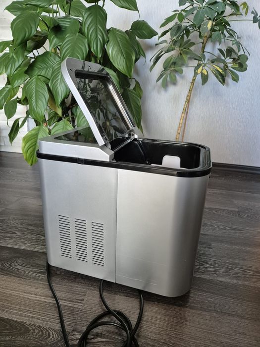 2 Машини за лед/Ледогенератори