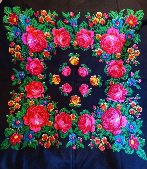 Винтажные шерстяные платки