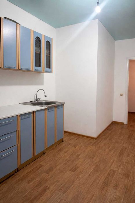 продам 1 комнатную квартиру