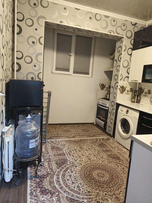 Продаётся однокомнатная квартира 1/8/9. Рядом с рынком Кадешева.