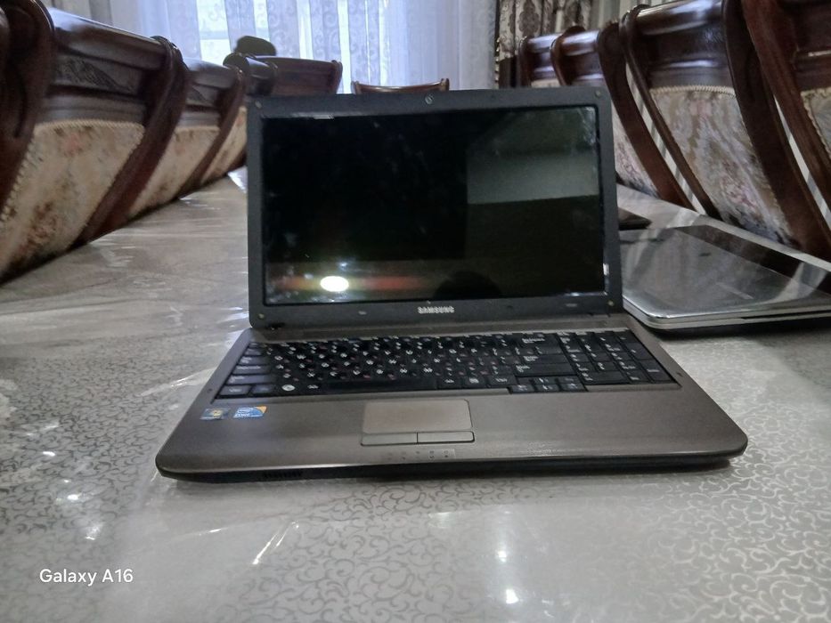 samsung notbok 500gb sotladi