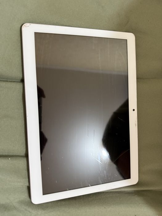 Планшет белый 128 гб