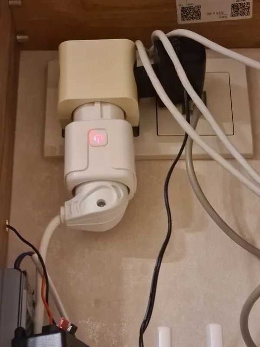 Умная розетка ROXIMO SCT16A001 с мониторингом энергопотребления