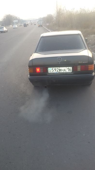 Продам мерседес 190