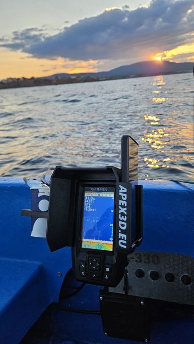 Сенник за Garmin и Lowrance сонари