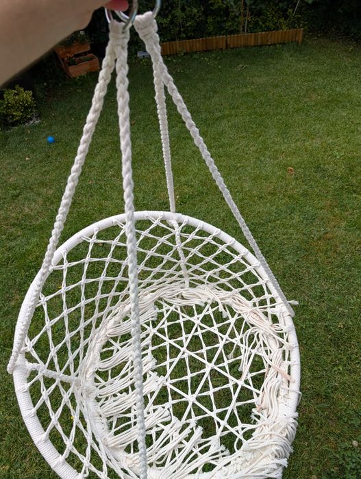 Fotoliu suspendat Bello Giardino, lana impletita, structura otel