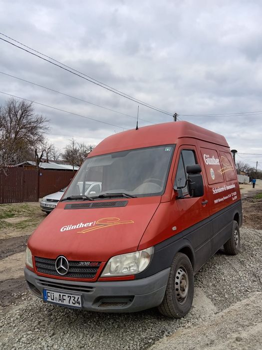 Mercedes sprinter