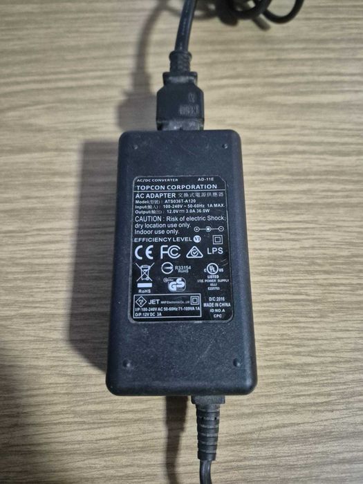 incarcator laser topcon - lot 2-26-85