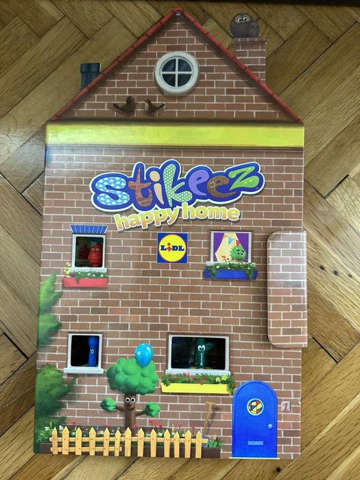 Албуми със стикита от Лидъл и Била