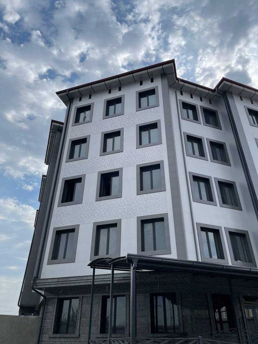 Сдается в аренду отдельно стоящее здание с парковкой