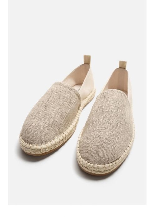 Обувь новая ZARA