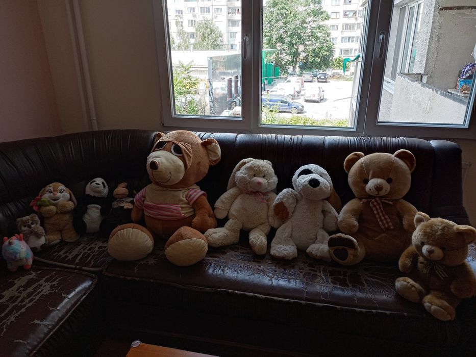 Плюшени мечета за декорация и за игра.