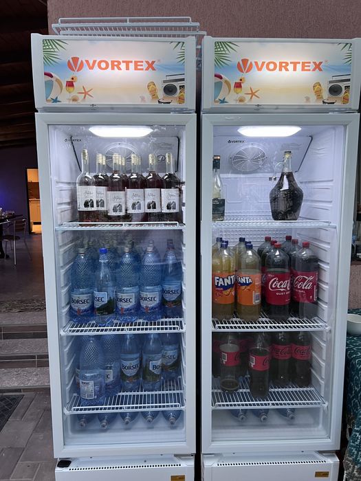 Vitrine frigorifice pentru evenimente