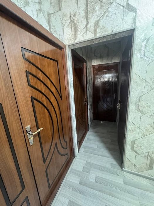 юбилейныйда 3х хонали дом сотувда