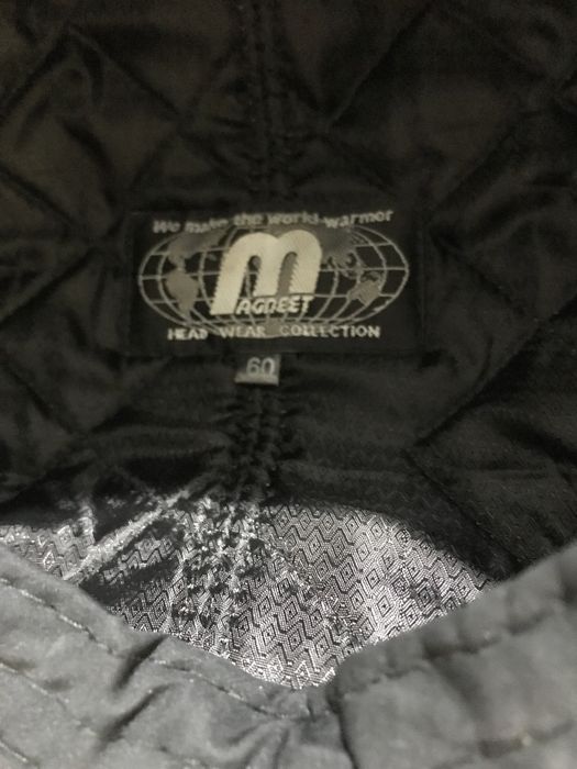 Продам кепки мужские