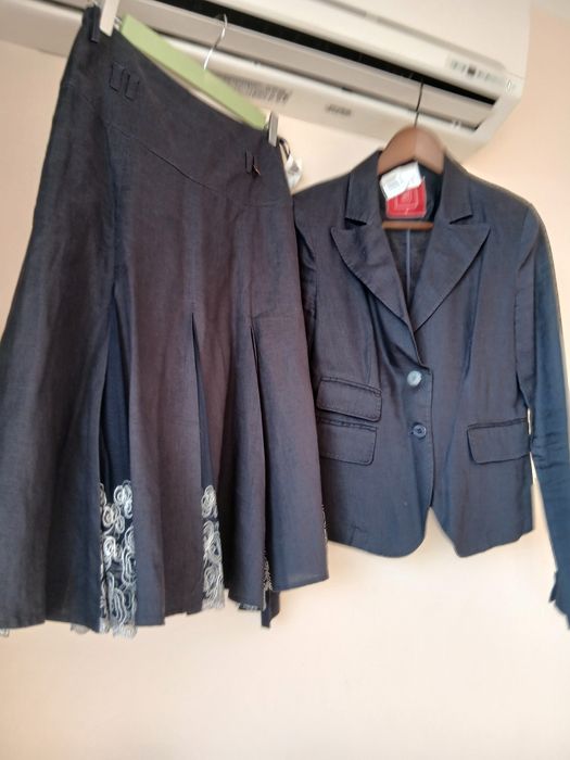 Compleu sacou si fusta 100% in