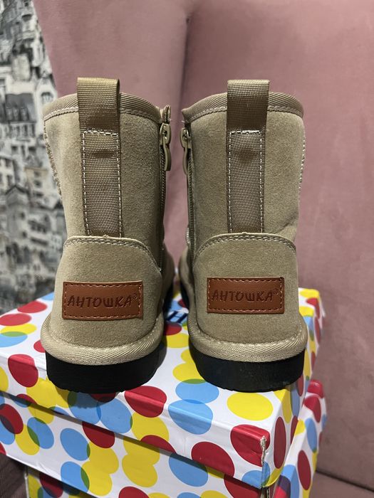 продам угги на девочку