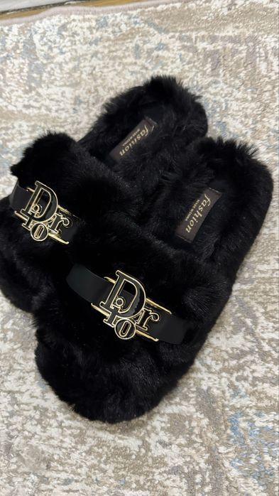 Новые пушистые тапочки  41