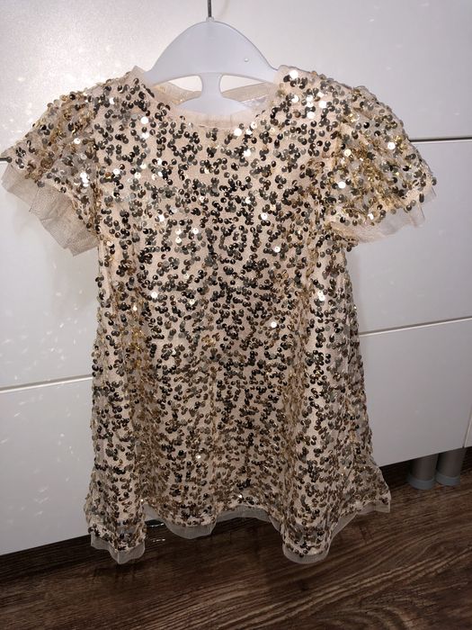 Vand rochite noi marimea 80 si 86