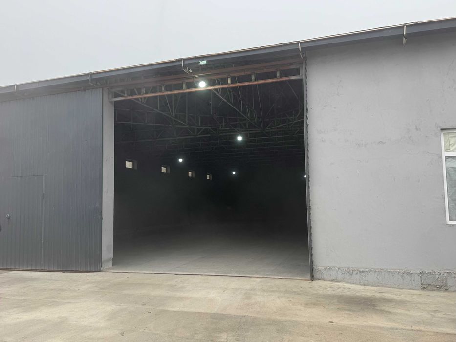 Коммерческое помещение вместе со складом для малого и большого бизнеса