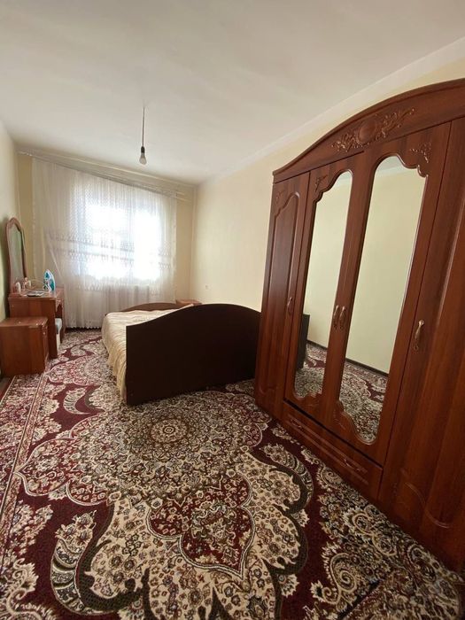 Квартира сотилади