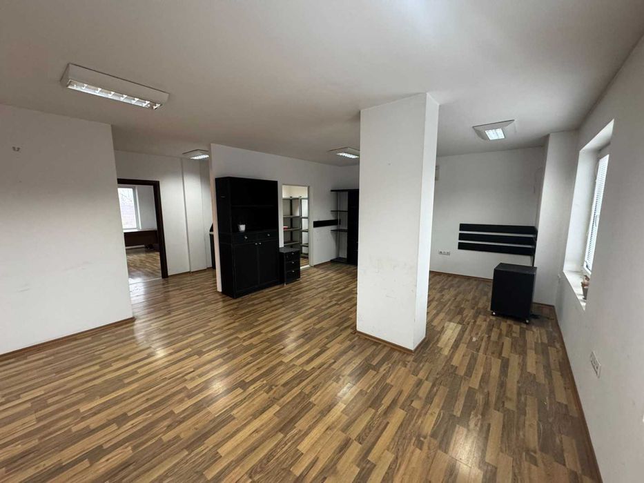 Продава се Офис в Варна, ЖП Гара - 170 кв.м за 6 €/кв.м - Снимка #7